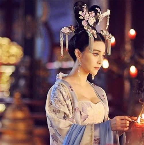 三级武则天在线观看,三级武则天在线观看,揭秘千古一帝的权谋人生 第2张 三级武则天在线观看,三级武则天在线观看,揭秘千古一帝的权谋人生 第2张